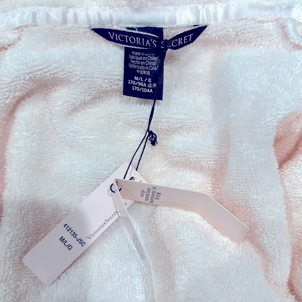 NWT Victoria Secret Robe M/L/G - Picture 2 of 4